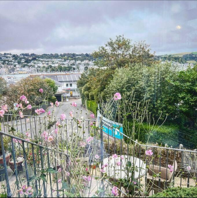 Hazel Bank Holiday Overlooking The River Dart Kingswear Εξωτερικό φωτογραφία